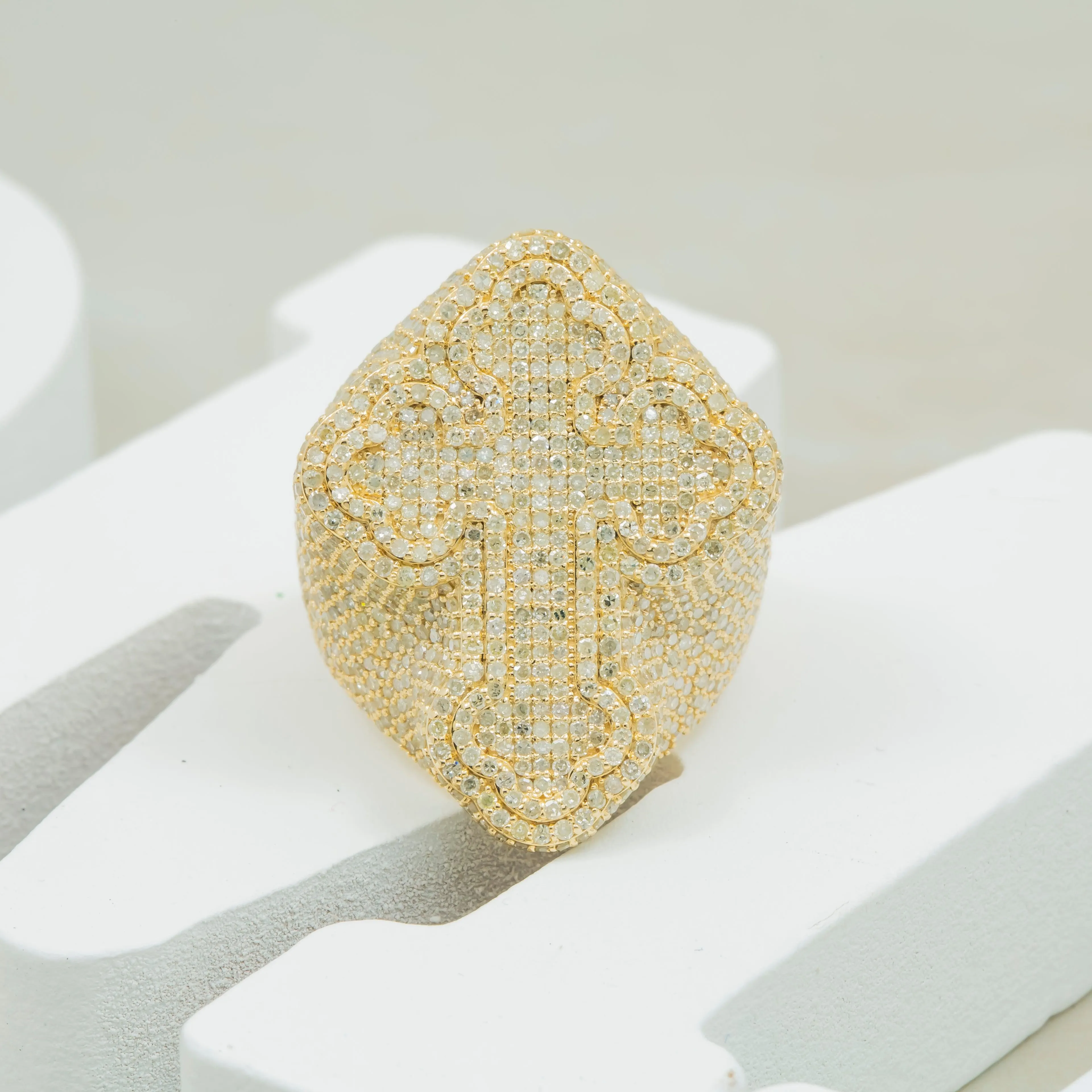 10K GOLD ROUND DIAMOND CROSS RING 5.01 CT