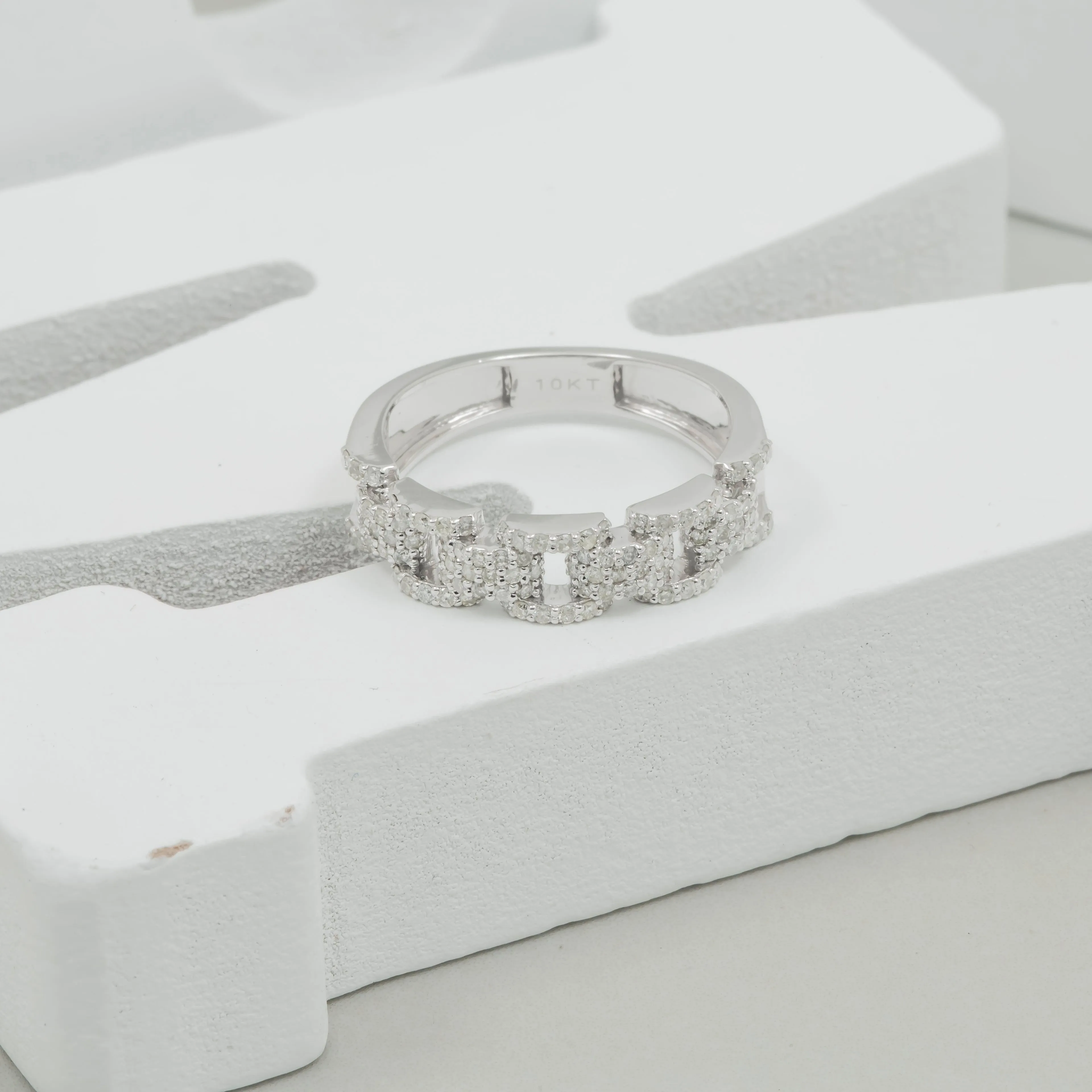 10K GOLD ROUND DIAMOND OPEN LINK RING 0.71 CT