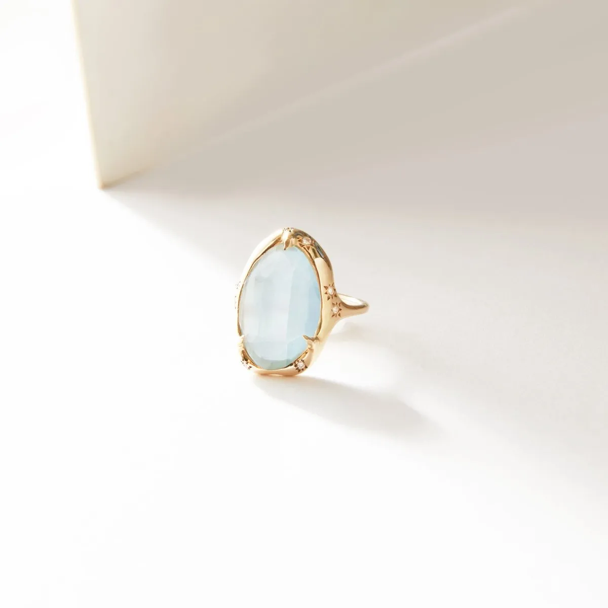 aquamarine manifestation mood ring - 14k yellow gold, aquamarine, diamonds