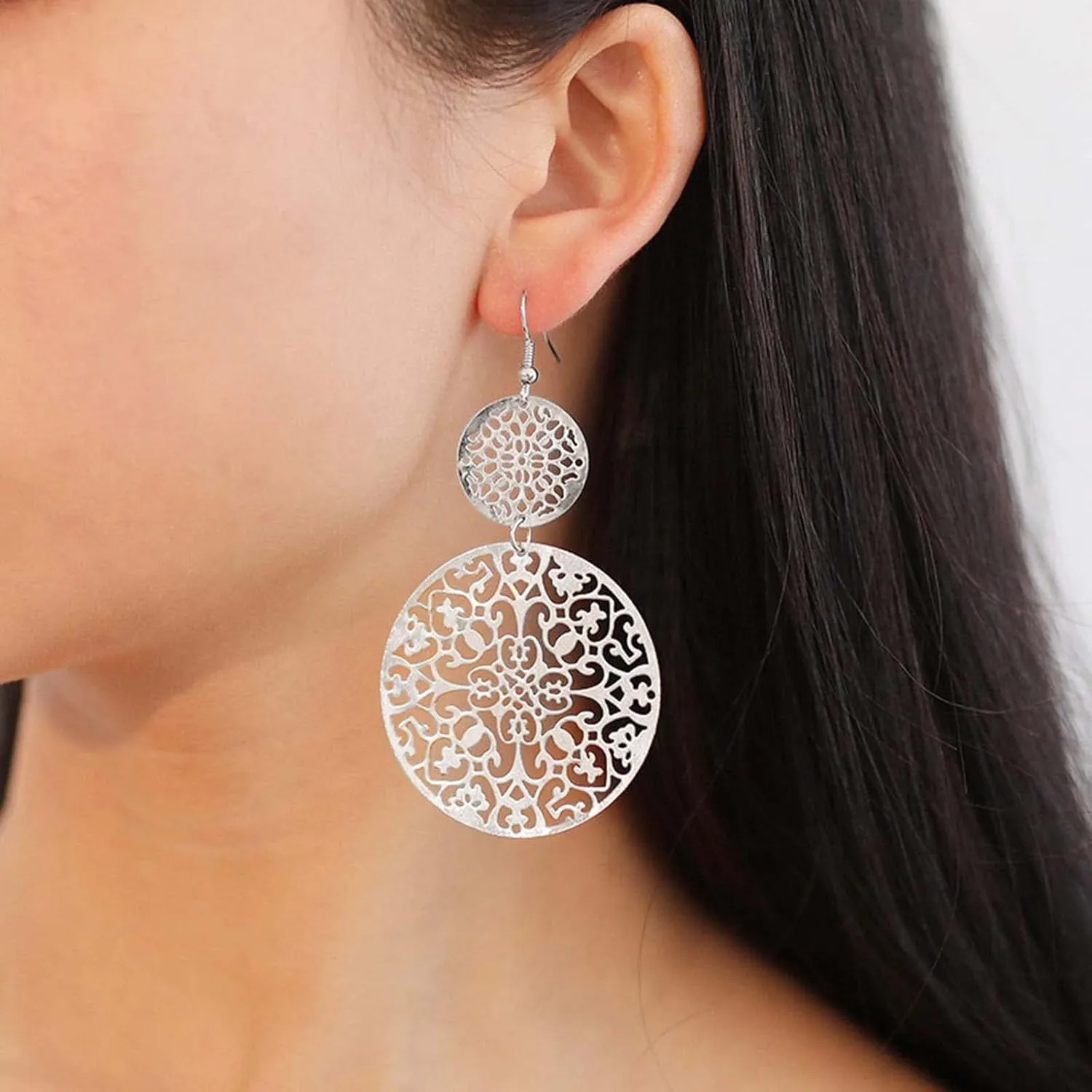 Boho Filigree Hollow Disc Dangle Drop Earrings Boho Gold Ethnic Carved Flower Disc Earrings Statement Hook Earrings Wedding Bridesmaid Jewelry for Women and Girls(Gold)