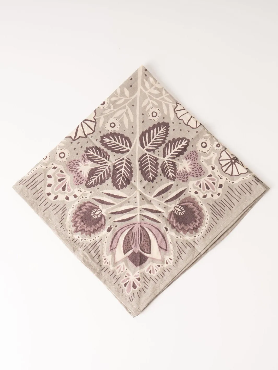 Esther Bandana