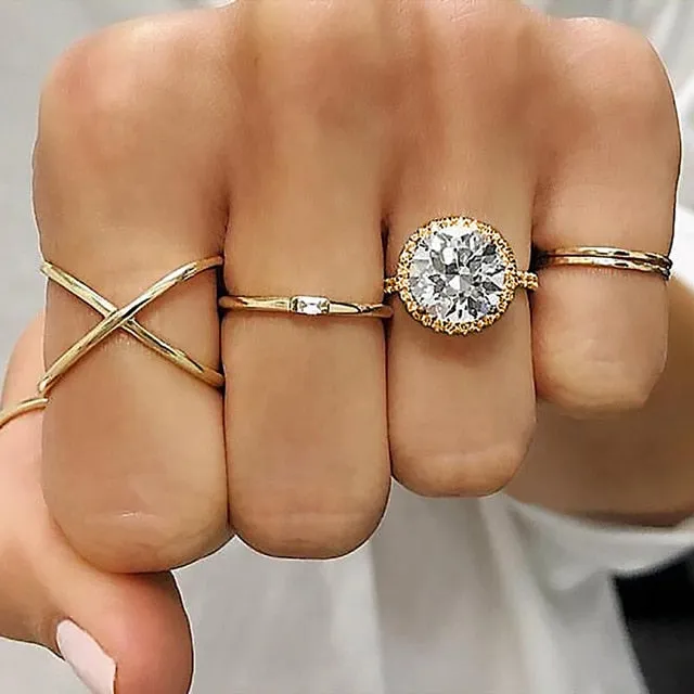 WUKALO New Vintage Gold Crystal Rings 2021 Bohemian Moon Star Ring For Women Midi Finger Ring Set Wedding Fashion Jewelry Gifts
